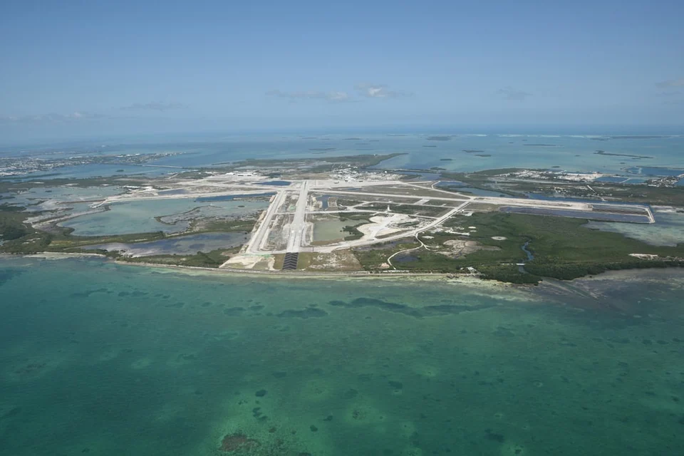 Реальная авиастанция NAS Key West на Бока-Чика, вид с воздуха в 2016 году